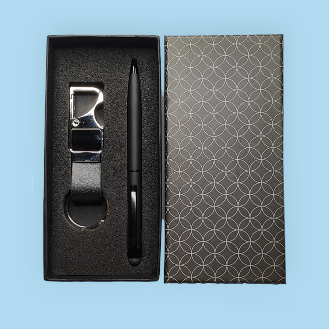 Black Leather Key Chain & Pen Gift Set